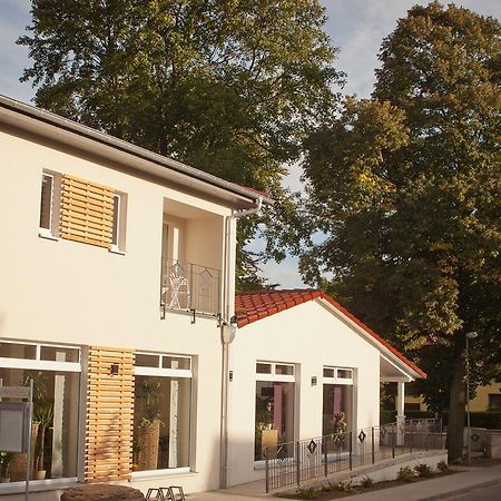 Cafe Hehrlich - Cafe, Pension & Mehr Bad Tennstedt Esterno foto